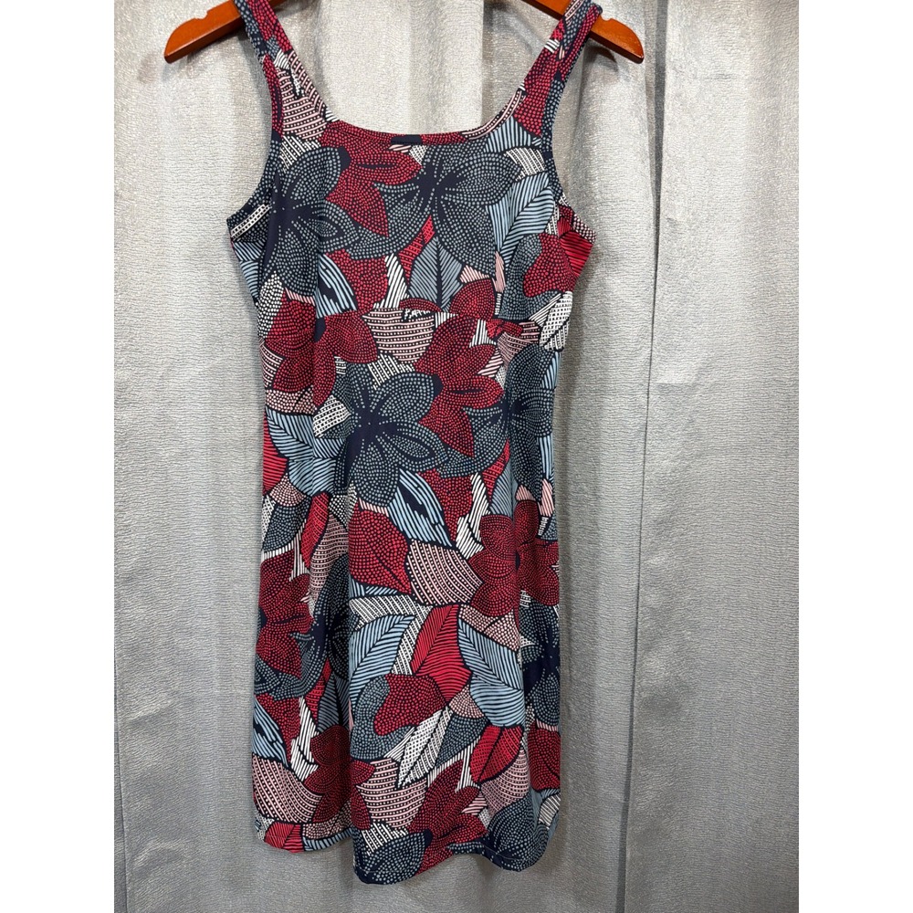 Columbia PFG Freezer Dress Womens Small Red Navy Floral Omni-Freeze Active Wear